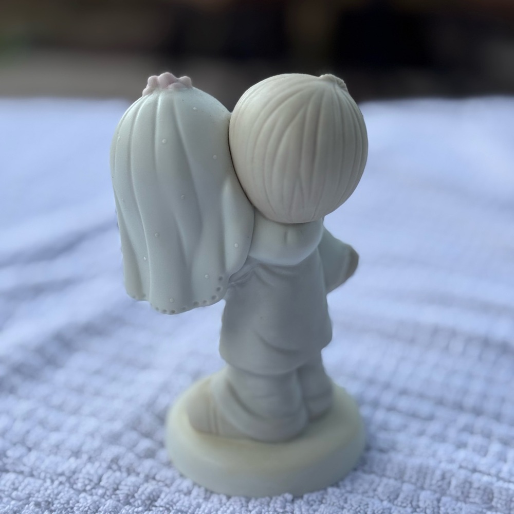 Precious Moments Wedding Day Figurine - Picture 3 of 6